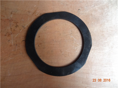 拖拉機(jī)配件摩擦片你會(huì)用嗎